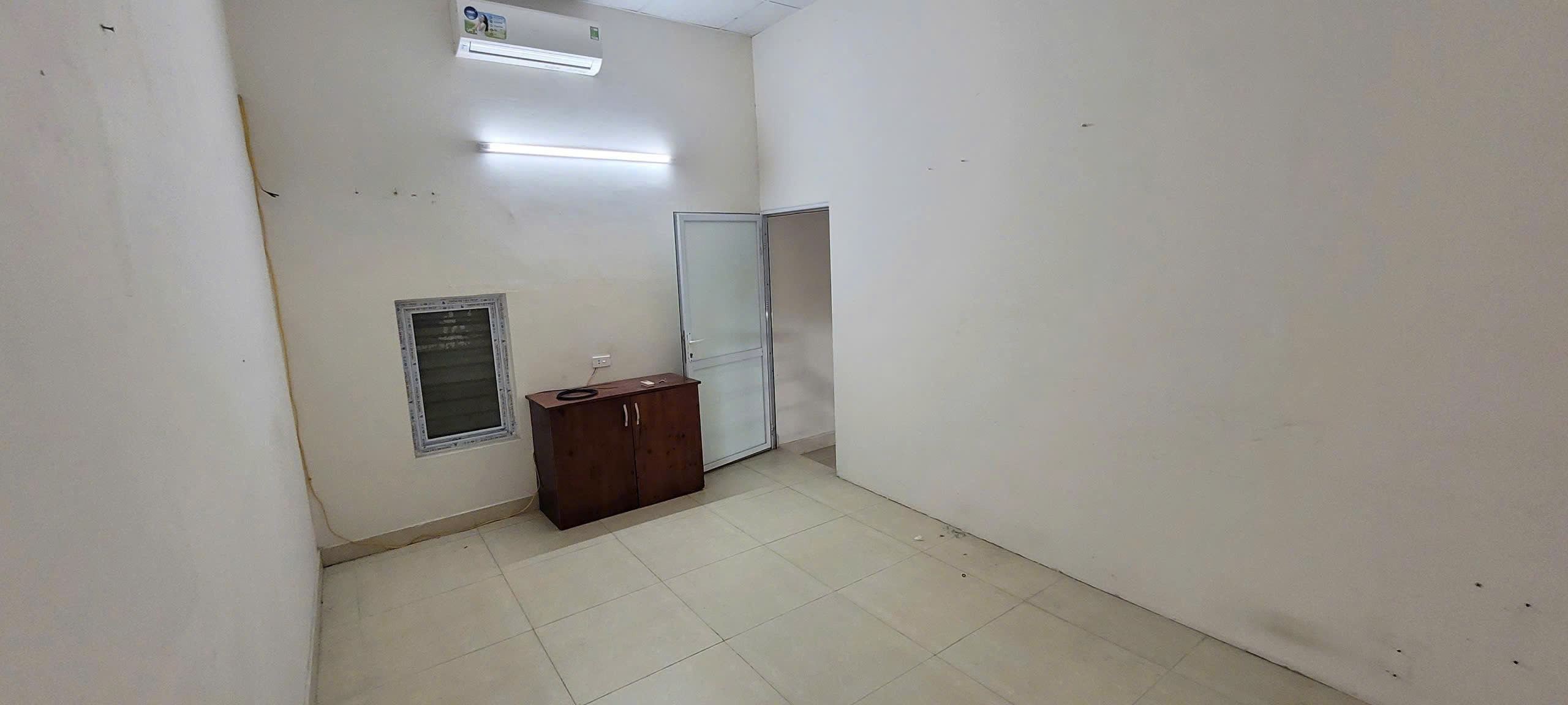 Cho thuê nhà ngõ 139 Tân Mai, 30m2 x 2 tầng, 2 ngủ, 7.5 Triệu ở gđ, nhóm ngoan - Ảnh 3